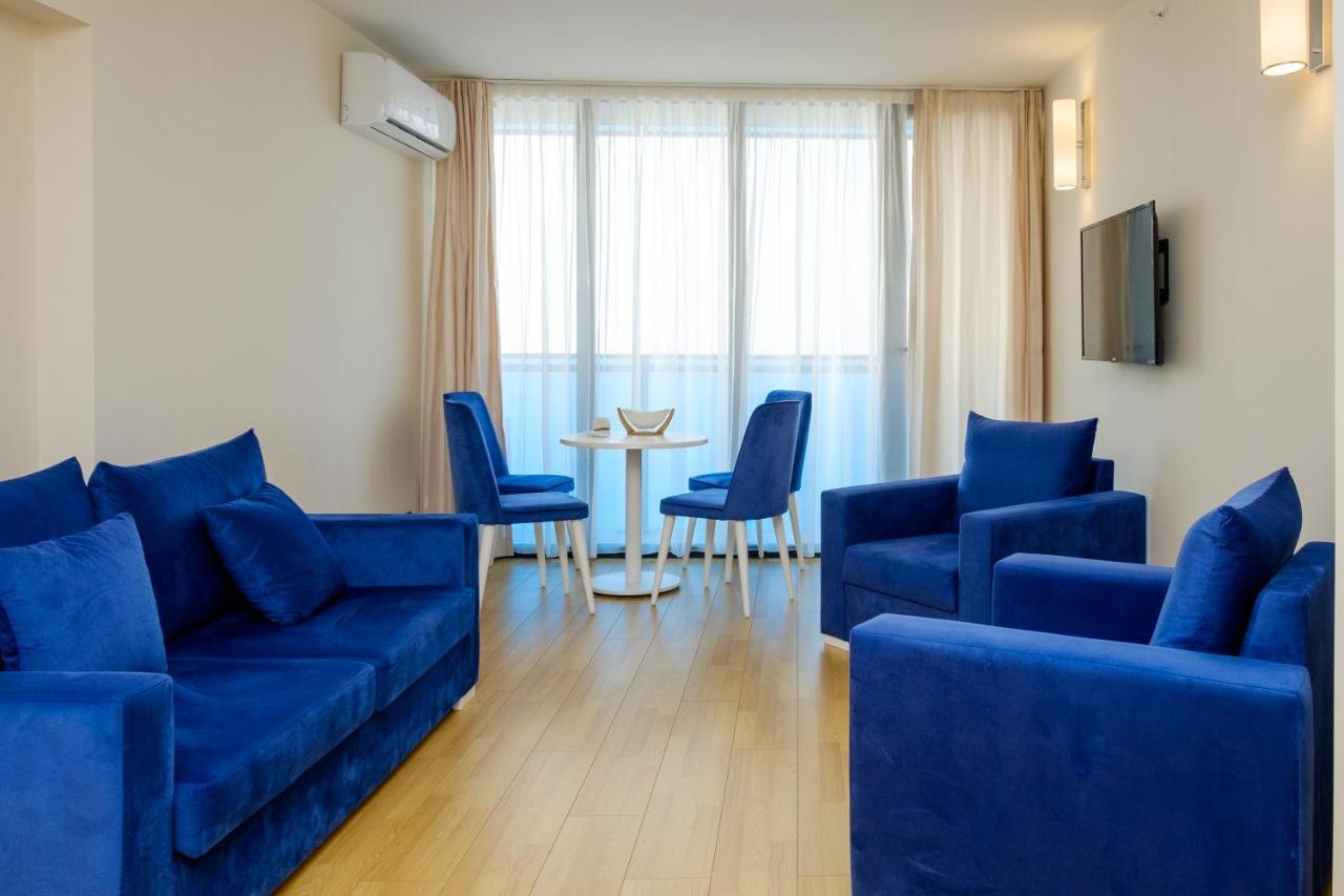 Manco Apartments Batumi Exterior photo