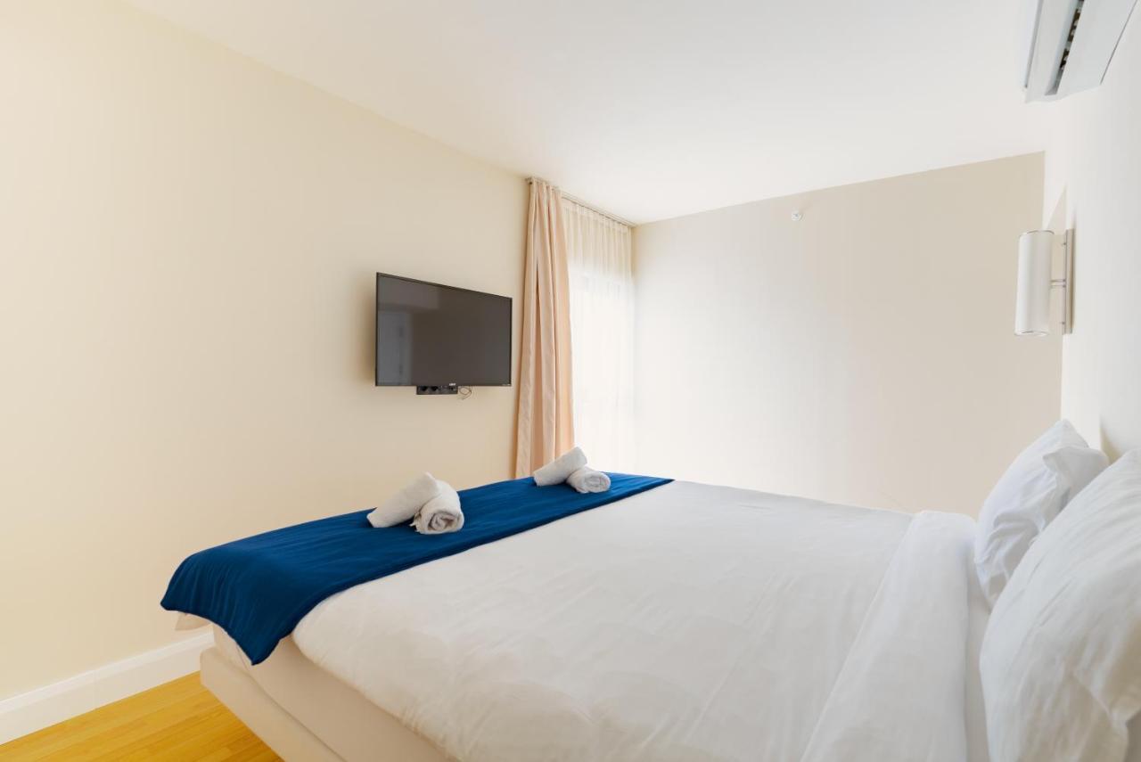 Manco Apartments Batumi Exterior photo