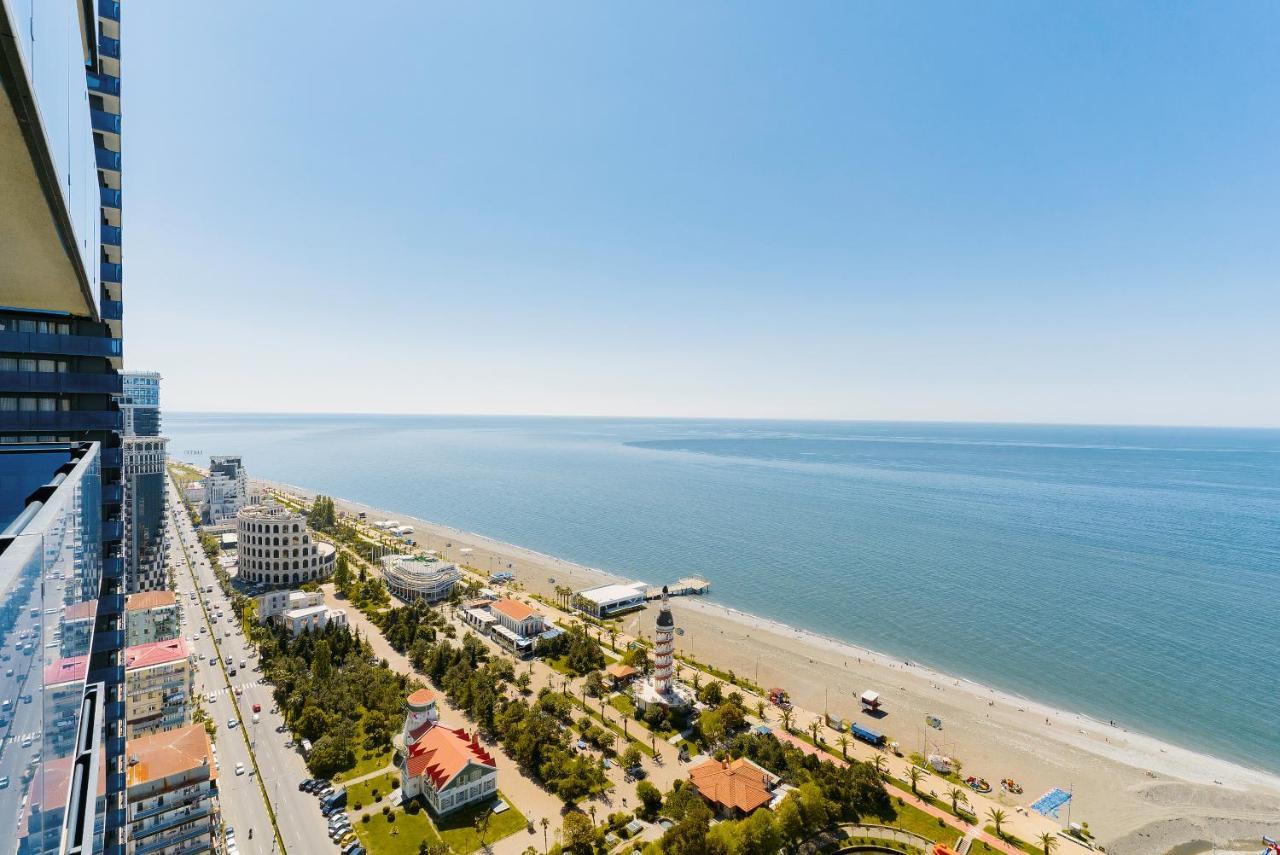 Manco Apartments Batumi Exterior photo