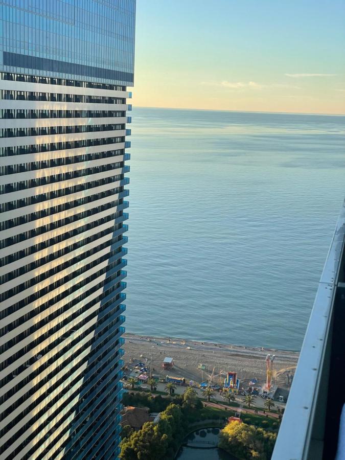 Manco Apartments Batumi Exterior photo