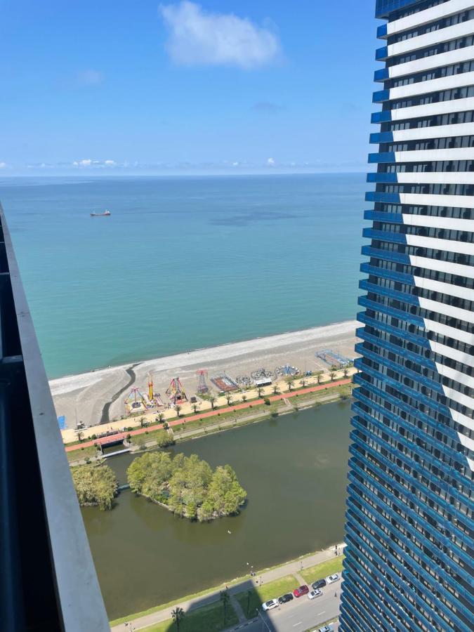 Manco Apartments Batumi Exterior photo